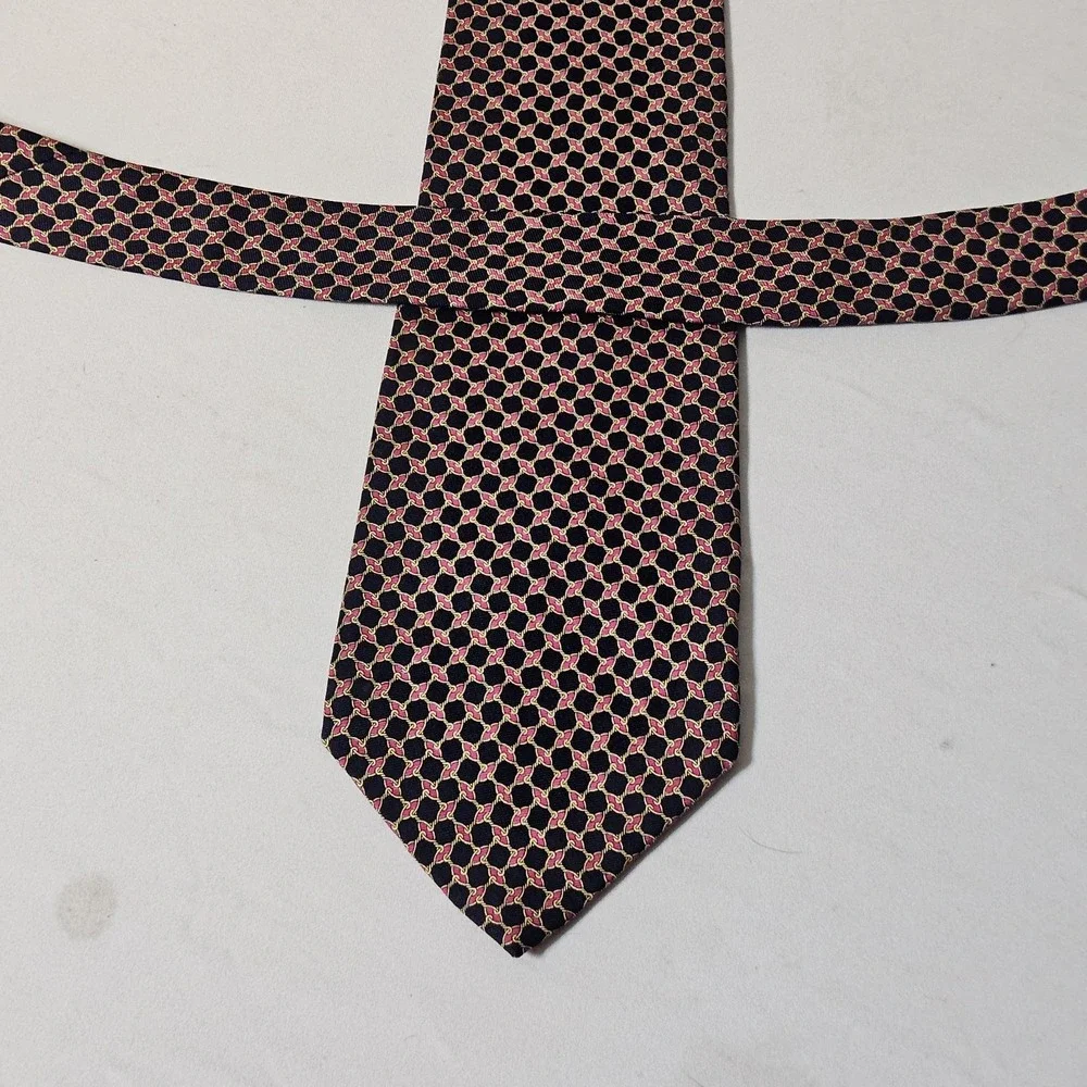 Brooks Brothers Makers Red Gold Navy Intricate Design Neck Tie Silk Handmade USA